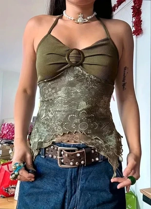 Haut de cami style y2k, taille Asian M, marke: y2k, zustand: Sehr gut, größe: M / 38 / 10, 24,99 €, 26,94 € inklusive Vinted-Käuferschutz