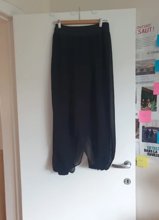 Magnifique pantalon style sarouel avec voilage, état: Très bon état, taille: S / 36 / 8, 5,00 €, 5,95 € Protection acheteurs incluse