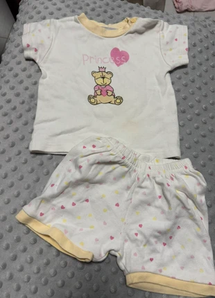 Pyjama Set, marke: Sonstiges, zustand: Sehr gut, größe: 3-6 Monate / 62, 3,00 €, 3,85 € inklusive Vinted-Käuferschutz