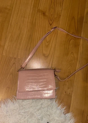 New pink bag, merk: onbekend, staat: Nieuw zonder prijskaartje, € 3,00, € 3,85 inclusief Kopersbescherming