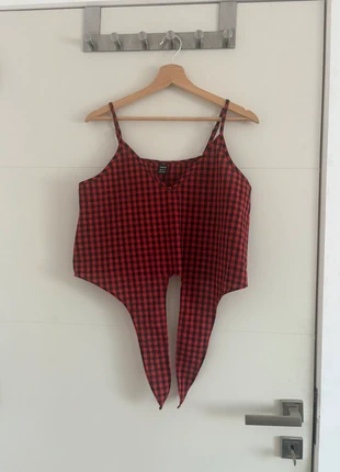 T-shirt, marca: Shein, estado: Muy bueno, tamaño: M / 38 / 10, 5,00 €, 5,95 € Protección al comprador incluida