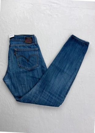 Jeans levis femme coupe droite W27 L32 FR38 (257), staat: Heel goed, maat: M / 38 / 10, € 16,00, € 17,50 inclusief Kopersbescherming Pro