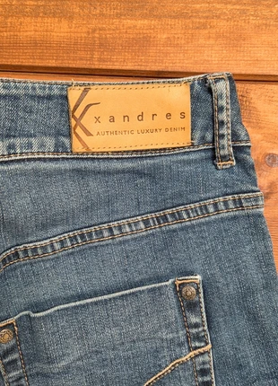 Blauwe jeans Xandres, marque: xandres, état: Très bon état, taille: M / 38 / 10, 12,20 €, 13,51 € Protection acheteurs incluse
