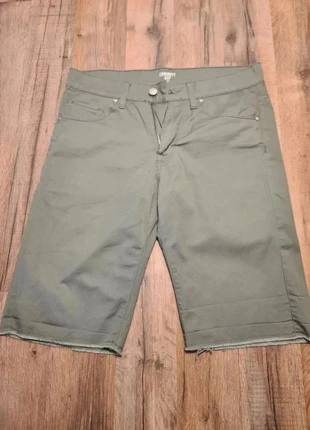 Short Carhartt vert taille 27 (PF12), marke: Carhartt, zustand: Sehr gut, größe: W27 | DE 42, 29,90 €, 32,10 € beinhaltet Vinted-Käuferschutz Pro