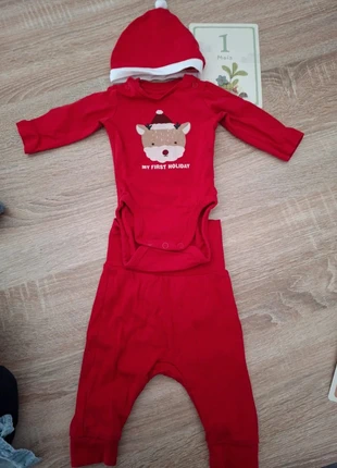 Joli ensemble de Noël H&M taille 1/2 mois 🌸, marque: H&M, état: Très bon état, taille: 1-3 mois / 56 cm, 5,00 €, 5,95 € Protection acheteurs incluse