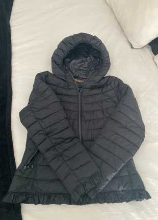 Doudoune mi saison, marke: Attrait Paris, zustand: Sehr gut, größe: M / 38 / 10, 10,00 €, 11,20 € inklusive Vinted-Käuferschutz