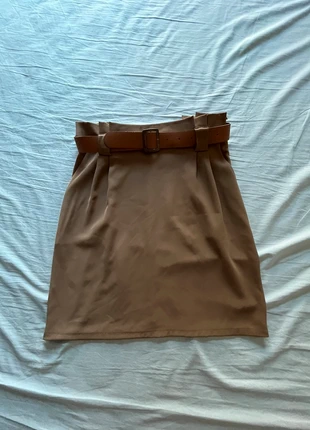 Gonna tubino beige, marke: Zimo, zustand: Sehr gut, größe: L / 40 / 12, 4,00 €, 4,90 € inklusive Vinted-Käuferschutz