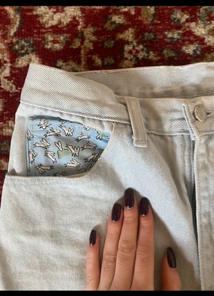 Mom Jeans con coniglietti🐰, brand: hand made, condizioni: Nuovo senza cartellino, taglia: S / IT 40 / EU 36, €16.00, €17.50 include la Protezione acquisti