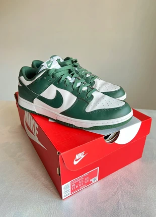 Nike dunk low retro white/team green-white, marke: Nike, zustand: Neu, größe: 44, 68,00 €, 72,10 € inklusive Vinted-Käuferschutz