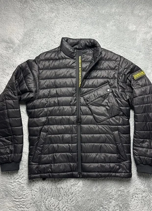Doudoune légère Barbour International noir avec logo jaune taille M, brand: Barbour, condition: Very good, size: M, €86.00, €91.00 includes Buyer Protection Pro