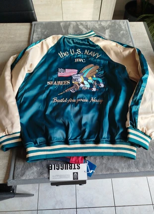 Blouson style universitaire américain, merk: struggle, staat: Heel goed, maat: XL, € 109,00, € 115,15 inclusief Kopersbescherming