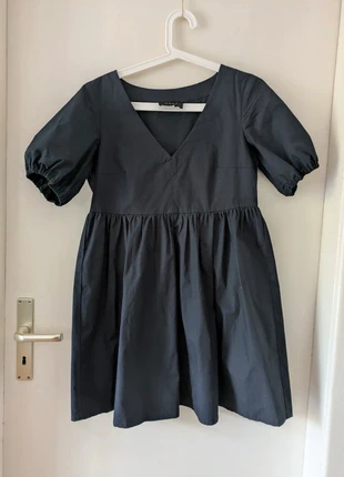 Kleid mit Puffärmeln Nago, merk: Nago, staat: Heel goed, maat: S / 36 / 8, € 30,00, € 32,20 inclusief Kopersbescherming