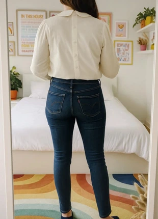 Jeans Levi’s 710 skinny taille 38/M très bon état dressing capsule, marca: Levi's, estado: Muito bom, tamanho: M / 38 / 10, €39.99, €42.69 inclui Proteção do Comprador