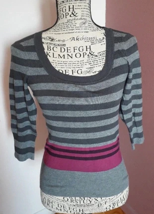 Cardigan gris rayé Phildar S, merk: Phildar, staat: Heel goed, maat: S / 36 / 8, € 9,00, € 10,15 inclusief Kopersbescherming