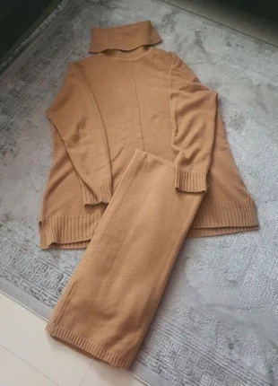 Pull et jupe taille L/xL unique, marque: Majoly, état: Neuf sans étiquette, taille: Taille unique, 27,00 €, 29,05 € Protection acheteurs incluse