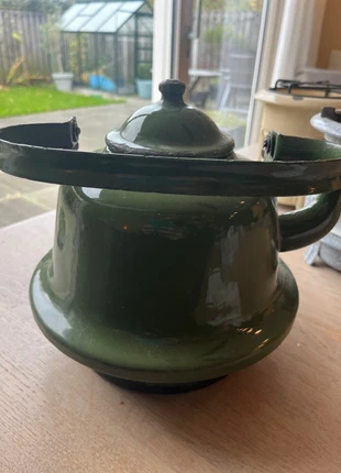 Emaille ketel merkloos, merk: onbekend, staat: Veelgebruikt, € 12,00, € 13,30 inclusief Kopersbescherming