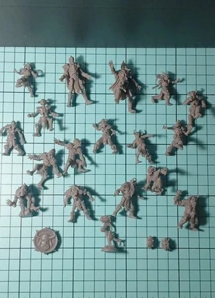 Frozen Ravagers, état: Très bon état, taille: Taille unique, 30,00 €, 32,20 € Protection acheteurs incluse