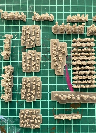 Lot of epic basic plants 28mm, état: Très bon état, 20,00 €, 21,70 € Protection acheteurs incluse