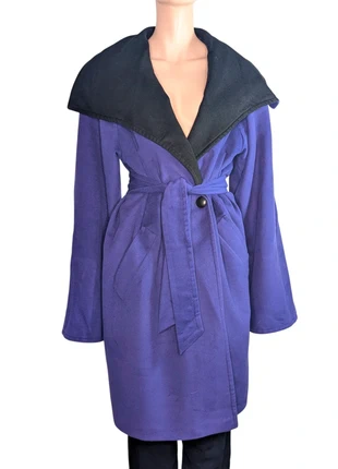REF282 Manteau Louis Féraud laine violet vintage ceinture col châle, brand: Louis Féraud, condizioni: Ottime, taglia: M / IT 42 / EU 38, €135.00, €142.45 include la Protezione acquisti