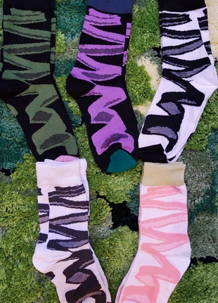 Lots de 5 paires de chaussettes style emojis "Smile"., staat: Nieuw met prijskaartje, maat: Universeel, € 6,20, € 7,21 inclusief Kopersbescherming