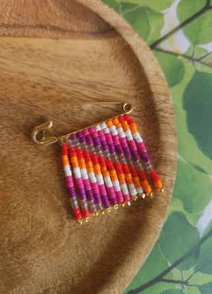 Broche drapeau lesbien, brand: Pride, condition: New without tags, €5.90, €6.90 includes Buyer Protection