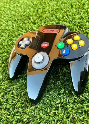 Mando nintendo 64, marque: Nintendo, état: Bon état, 30,00 €, 32,20 € Protection acheteurs incluse