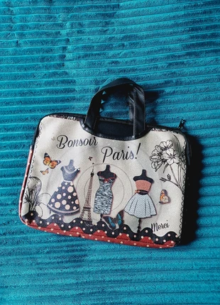 Mini maletín con cremallera y bolsillos, marca: Local, estado: Bueno, 3,00 €, 3,85 € Protección al comprador incluida