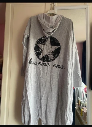 Lang grijs vest, marque: geen merk, état: Très bon état, taille: M / 38 / 10, 5,00 €, 5,95 € Protection acheteurs incluse