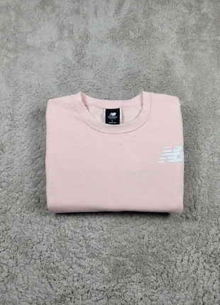 Sweat de sport pour Femme New Balance Rose - Taille L, brand: New Balance, condizioni: Ottime, taglia: L / IT 44 / EU 40, €24.00, €25.90 include la Protezione acquisti