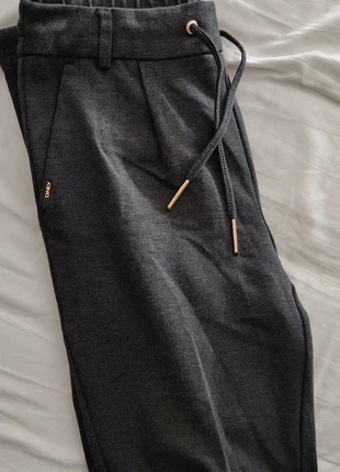 Only life easy dark grey soft pants, marca: ONLY, estado: Nuevo sin etiquetas, tamaño: XS / 34 / 6, 7,00 €, 8,05 € Protección al comprador incluida