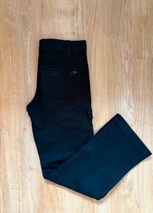 Pantalon OverGame coupe droite - Jean noir avec poches et boutons - Taille 14 ans, zustand: Sehr gut, größe: 14 Jahre / 164, 5,00 €, 5,95 € inklusive Vinted-Käuferschutz