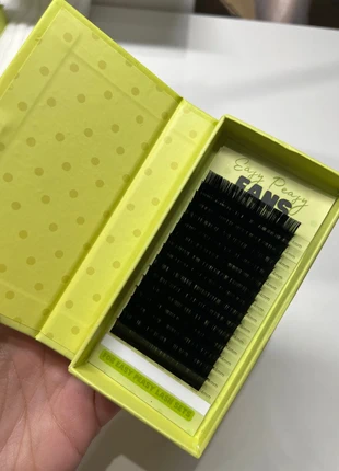 Lash oasis easy fan lash extensions, brand: lash oasis, condition: New with tags, £6.00, £7.00 includes Buyer Protection