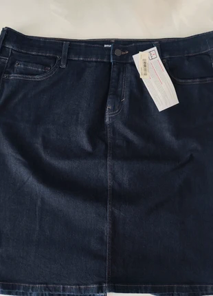 Women's Classic 5-Pocket Denim Skirt .c17, brand: Amazon Essentials, condition: New with tags, size: XXXL / 18, £4.00, £4.90 includes Buyer Protection Pro