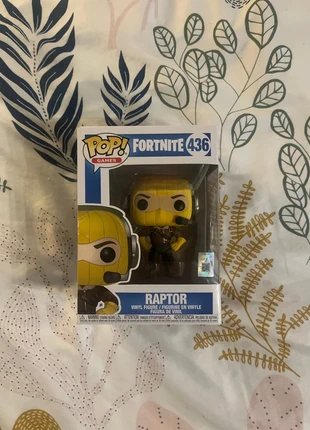 Figurine pop fortnite raptor, brand: Funko Pop, condition: New with tags, size: Preemie, up to 44cm, €10.00, €11.20 includes Buyer Protection