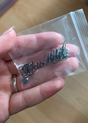 Pins Tokio Hotel, condition: New with tags, €9.00, €10.15 includes Buyer Protection