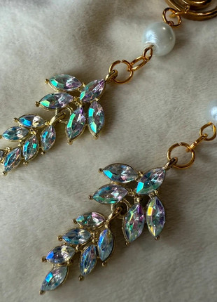 Spiral Vine Drop Earrings – Iridescent Glam with a Golden Twist, condition: Very good, £7.00, £8.05 includes Buyer Protection