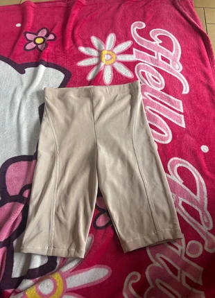 Cycliste femme beige, condition: Very good, size: M / 38 / 10, €2.00, €2.80 includes Buyer Protection