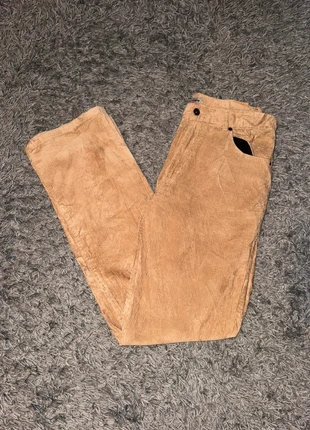 Pantalon En Velours Côtelé / Corduroy Red Code beige coton cotelé coupe slim taille 44, merk: Vintage Dressing, staat: Heel goed, maat: W34 | FR 44, € 15,00, € 16,45 inclusief Kopersbescherming