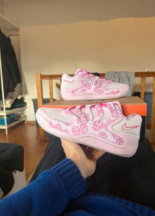 Nike KD 18 aunt pearl /pink /rose -47,5, marque: Nike, état: Neuf avec étiquette, taille: 47,5, 180,00 €, 189,70 € Protection acheteurs (Pro) incluse