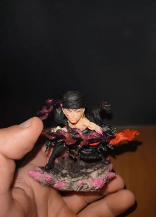 Mini statuetta Zoro wanokuni - One piece, merk: OnePiece, staat: Nieuw zonder prijskaartje, maat: Prematuur, tot 44 cm, € 4,00, € 4,90 inclusief Kopersbescherming