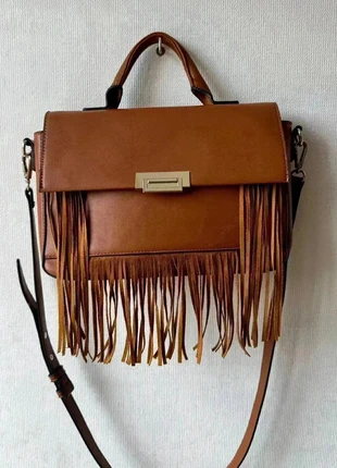 Sac à main en cuir camel san marina très bon état, marque: San Marina, état: Très bon état, 18,00 €, 19,60 € Protection acheteurs incluse