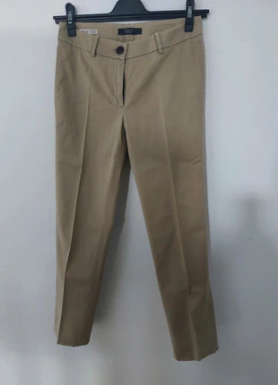 Pantalon max mara beige coupe cigarette taille 36, marque: Max Mara, état: Très bon état, taille: S / 36 / 8, 25,00 €, 26,95 € Protection acheteurs incluse