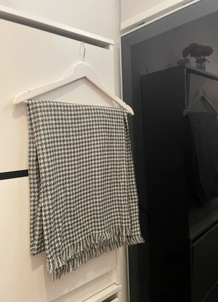 Bufanda pata de gallo, marque: Sfera, état: Neuf sans étiquette, 5,00 €, 5,95 € Protection acheteurs incluse