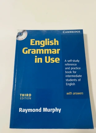 English Grammar in Use, état: Très bon état, 19,00 €, 20,65 € Protection acheteurs incluse