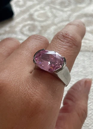 Bague vintage en argent massif 925 avec saphir rose synthétique., marke: Argent 925, zustand: Sehr gut, größe: 59.7 mm / 19 mm Ø, 63,00 €, 66,85 € inklusive Vinted-Käuferschutz