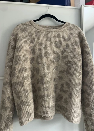 Leopard print river island sweater, brand: River Island, condition: Very good, size: M / UK 12-14, £8.00, £9.10 includes Buyer Protection