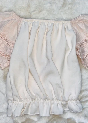 Blouse à manches papillon broderie anglaise crème rose pâle - 8 ans, estado: Muito bom, tamanho: 8 anos / 128 cm, €3.00, €3.85 inclui Proteção do Comprador