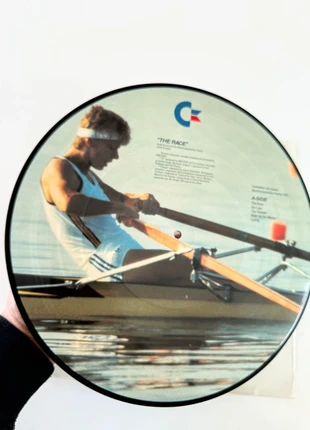 Rare Commodore computer vinyl (1985) Vanlukas– The Race (Original Music), staat: Als nieuw, € 10,00, € 11,20 inclusief Kopersbescherming