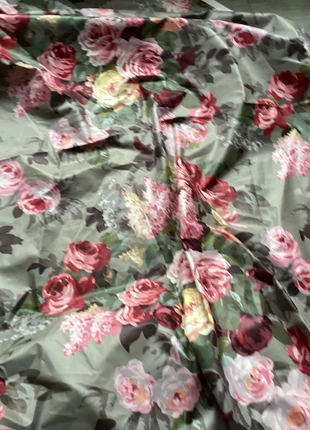 Tissu, marque: iris barrel collection, état: Neuf sans étiquette, 12,00 €, 13,30 € Protection acheteurs incluse