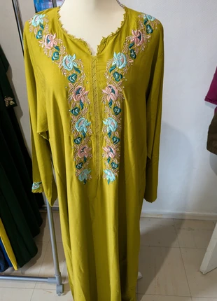 Caftan brodé randa vert olive- XL, brand: Azarishop, condition: Very good, size: XL / 42 / 14, €39.00, €41.65 includes Buyer Protection Pro